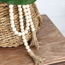 Load image into Gallery viewer, Wood Bead Tassel Garland